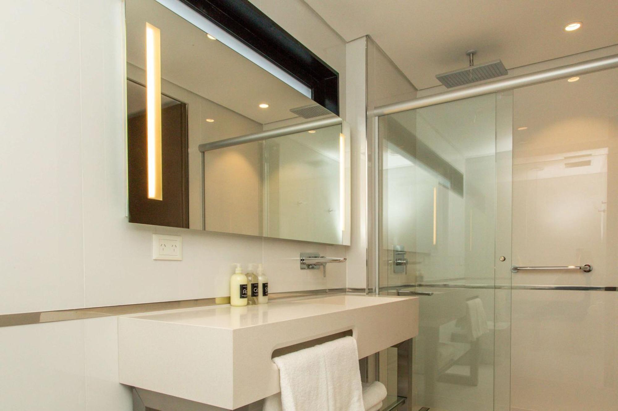 Hotel Dazzler By Wyndham La Plata Exterior foto