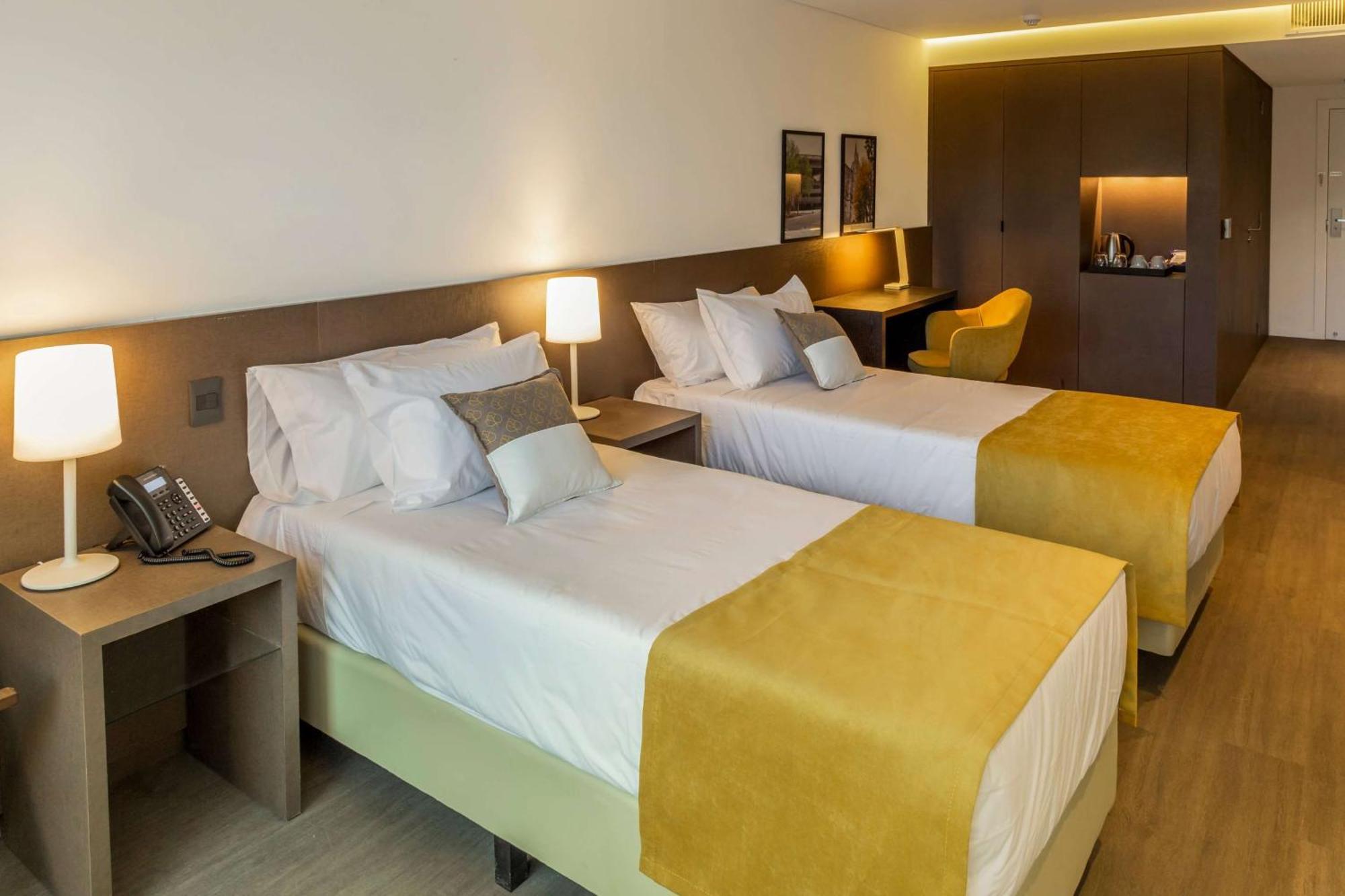 Hotel Dazzler By Wyndham La Plata Exterior foto